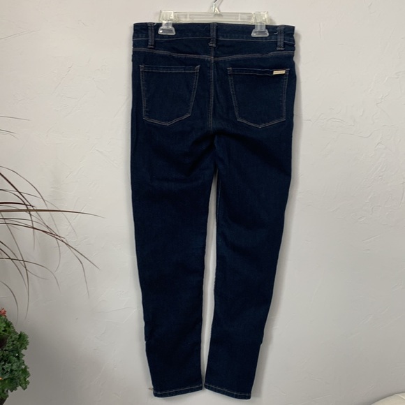 White House Black Market Dark Denim Jegging (3/4 Length Pants) - Picture 3 of 5